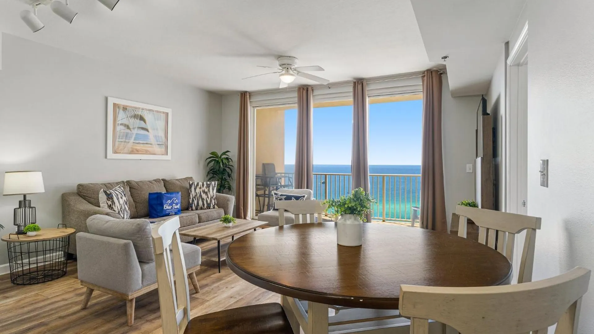Shores Of Panama By Blue Swell Panama City Beach United States
